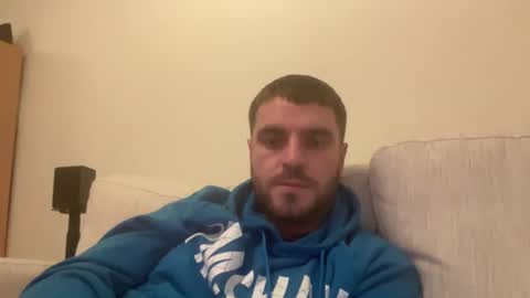 Snapshot of hornytom27 chatting on 02-14-25, 07:12 Horny247 online show from 02-14-25, 07:12