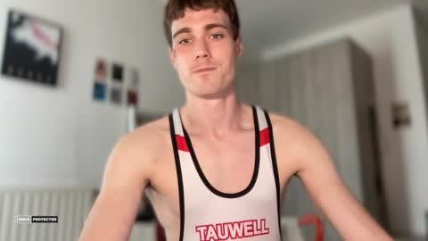 hornytwunk01 online show from 04-27-26, 04:49