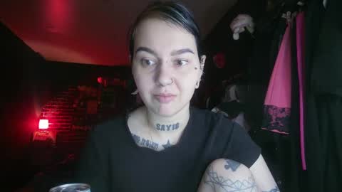 Snapshot of horror_circus chatting on 12-14-24, 03:40 Messalina Horror online show from 12-14-24, 03:40