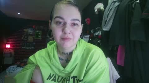 Snapshot of horror_circus chatting on 01-01-25, 05:33 Messalina Horror online show from 01-01-25, 05:33