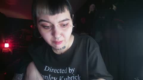 Snapshot of horror_circus chatting on 02-12-25, 10:37 Messalina Horror online show from 02-12-25, 10:37