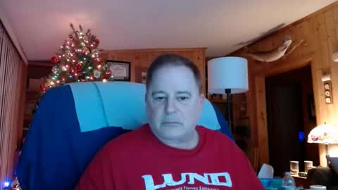 Snapshot of horsebigballs chatting on 01-16-25, 11:16 horsebigballs online show from 01-16-25, 11:16