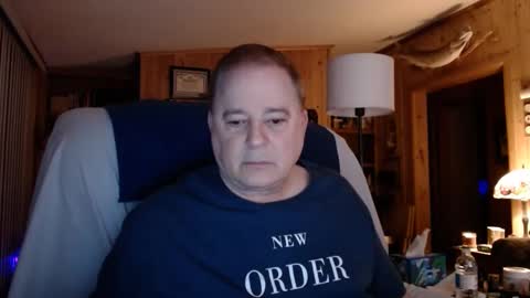 Snapshot of horsebigballs chatting on 02-09-25, 11:46 horsebigballs online show from 02-09-25, 11:46