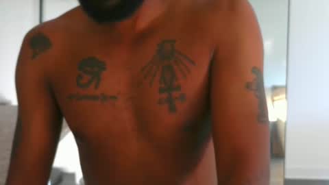 Horus00 online show from 12-12-24, 01:28