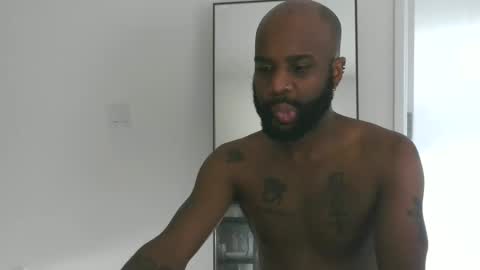 Horus00 online show from 01-07-25, 01:46