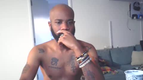 Horus00 online show from 11-06-25, 11:22