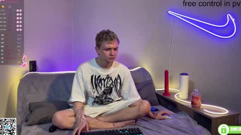 Snapshot of horzy_forz chatting on 03-09-25, 05:49 Horzy online show from 03-09-25, 05:49