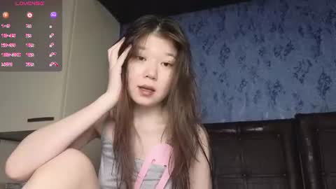 Snapshot of hosina_sayeri chatting on 06-10-26, 08:13 hosina_sayeri online show from 06-10-26, 08:13