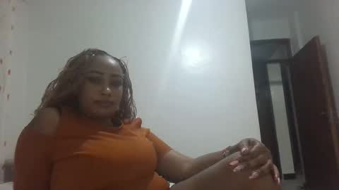 hot326 online show from 10-05-25, 06:39