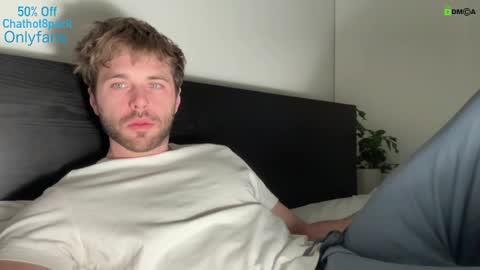 Snapshot of hot8pack01 chatting on 01-13-25, 03:12 Edward aka Wolf online show from 01-13-25, 03:12