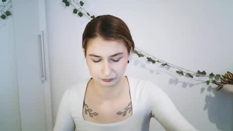 NINA online show from 02-19-26, 07:37