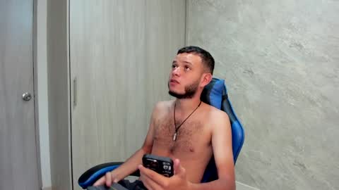 hot bad boy69 online show from 04-27-26, 07:56