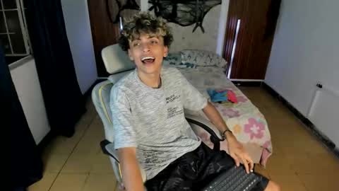 hot bunny online show from 11-03-25, 01:08