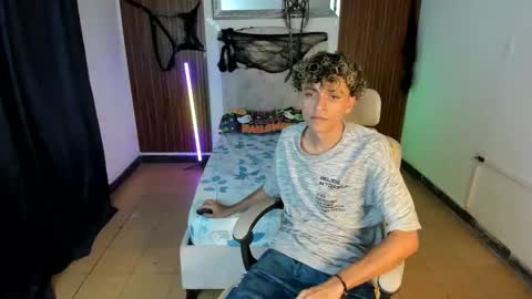 hot bunny online show from 11-07-25, 01:38