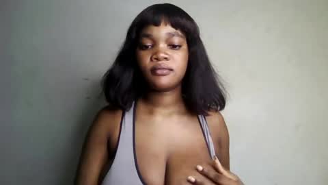 Snapshot of hot_choccoolate chatting on 07-20-26, 11:18 Zarah online show from 07-20-26, 11:18