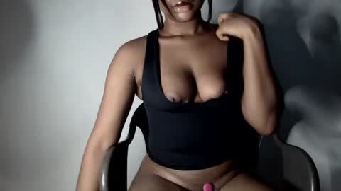 Snapshot of hot_chocoxxxx chatting on 10-23-25, 05:51 sonia mis choco online show from 10-23-25, 05:51