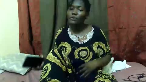 Milly online show from 11-07-25, 07:14