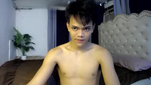 hot_fucker_ online show from 12-21-25, 02:08