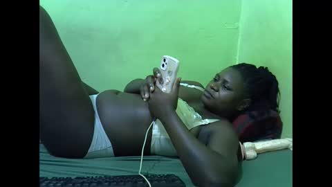 hot_girlly online show from 12-20-25, 04:58