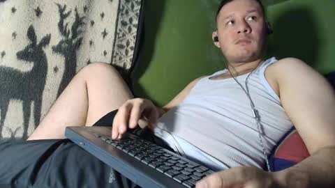 hot_guy36 online show from 03-12-26, 03:23