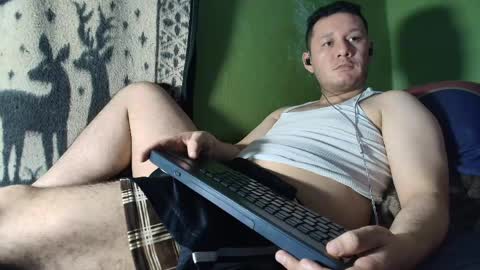 hot_guy36 online show from 04-22-26, 04:59