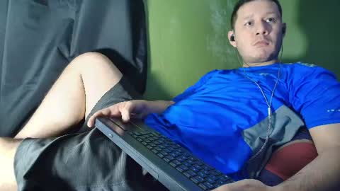 hot_guy36 online show from 07-30-26, 02:43