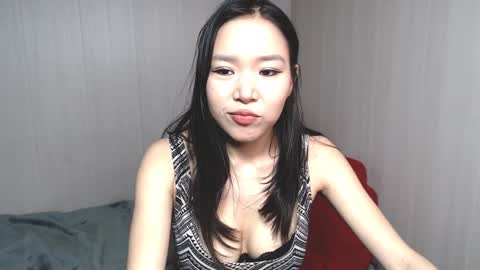 Natsume online show from 01-18-25, 12:04