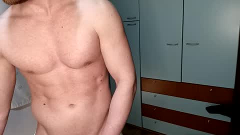 hot_italianboy online show from 04-03-26, 10:30