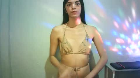 Snapshot of hot_keysha chatting on 01-14-26, 09:48 hot_keysha online show from 01-14-26, 09:48