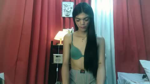 hot_keysha online show from 05-13-26, 03:15
