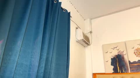 hot_kianxx online show from 11-24-25, 03:23