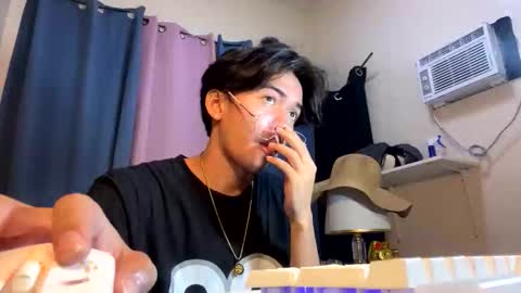 hot_kianxx online show from 05-11-26, 09:04