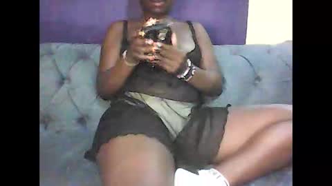 hot_latifah online show from 03-13-26, 10:44