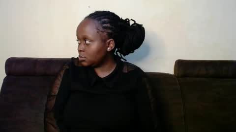 Snapshot of hot_linahh chatting on 11-02-25, 11:07 Linah online show from 11-02-25, 11:07