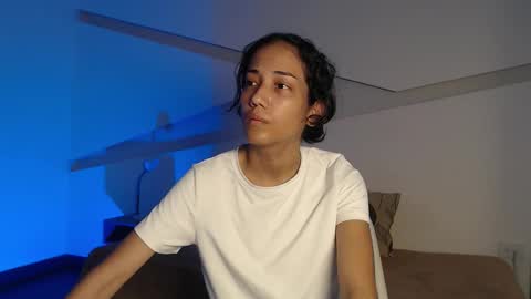 Alana online show from 11-17-25, 08:47