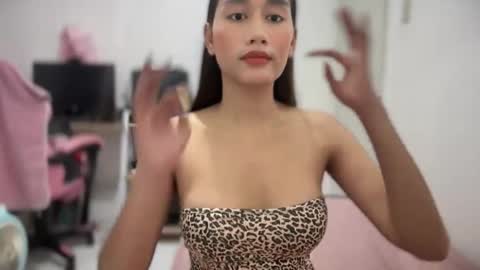 Snapshot of hot_marryxx chatting on 11-24-25, 06:24 marry online show from 11-24-25, 06:24