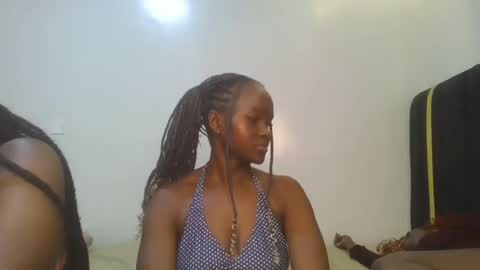 Petite online show from 08-02-26, 04:44