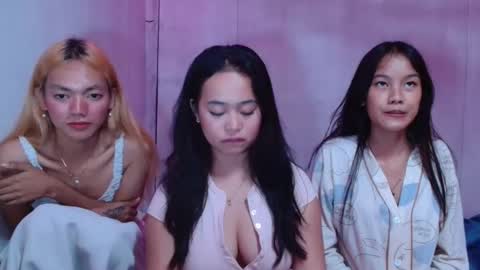 hot_pinayyy online show from 04-27-26, 05:44