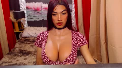 Julli Anna online show from 12-15-25, 10:08