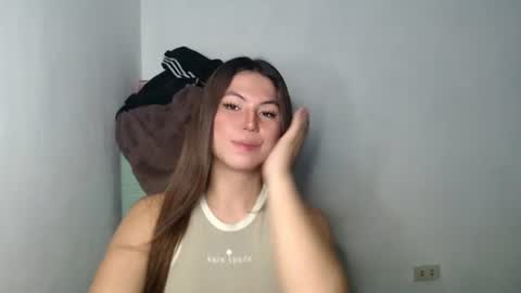 Nikki  online show from 04-18-26, 07:07