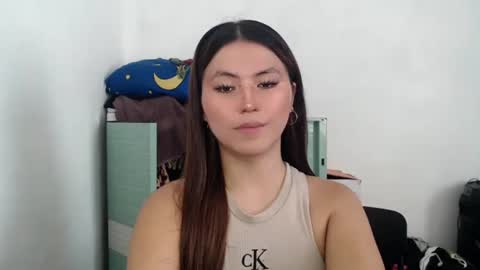 Nikki  online show from 04-27-26, 06:00