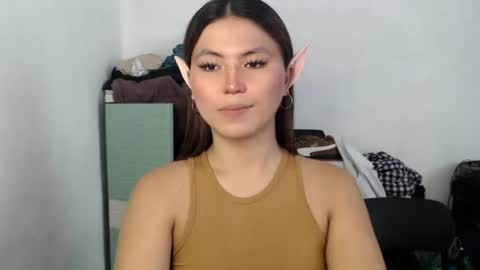 Nikki  online show from 04-28-26, 07:46