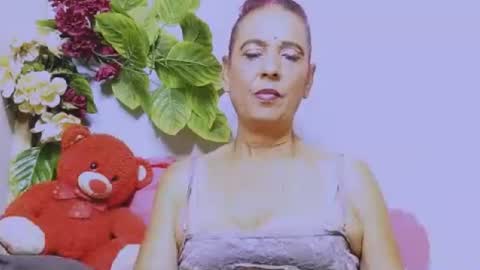 Snapshot of hot_queen58 chatting on 07-06-26, 03:14 hot queen online show from 07-06-26, 03:14