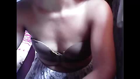 Snapshot of hot_quin11 chatting on 04-07-26, 02:12 hot_quin11 online show from 04-07-26, 02:12