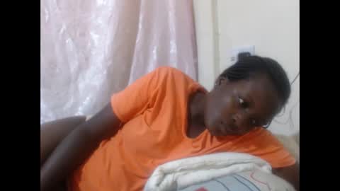 RAYLAH online show from 02-27-26, 02:50