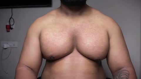 Snapshot of hot_roccohunter chatting on 07-21-26, 10:39 pranit online show from 07-21-26, 10:39