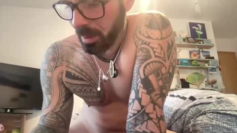 Snapshot of hot_sex83 chatting on 12-11-24, 03:26 letmedoo2 online show from 12-11-24, 03:26