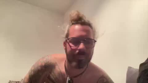 Snapshot of hot_sex83 chatting on 01-05-25, 05:41 letmedoo2 online show from 01-05-25, 05:41