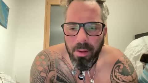 letmedoo2 online show from 12-22-25, 09:23