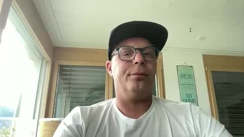 letmedoo2 online show from 05-09-26, 02:44